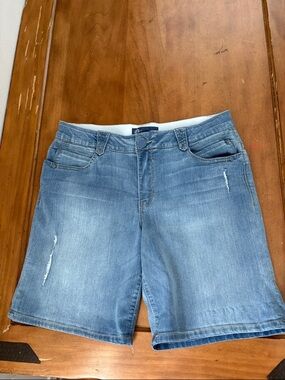 Democracy AbSolution Blue Denim Bermuda Shorts Size 12